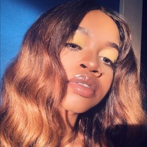 Meet your Posher, Alicia